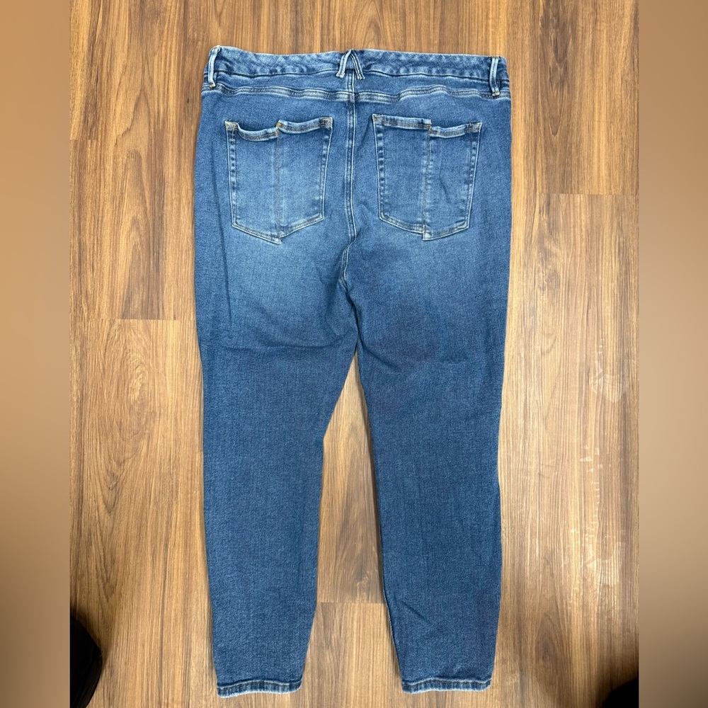 Good American Blue Distressed Boyfriend Jeans Size 18 - Picture 3 of 3